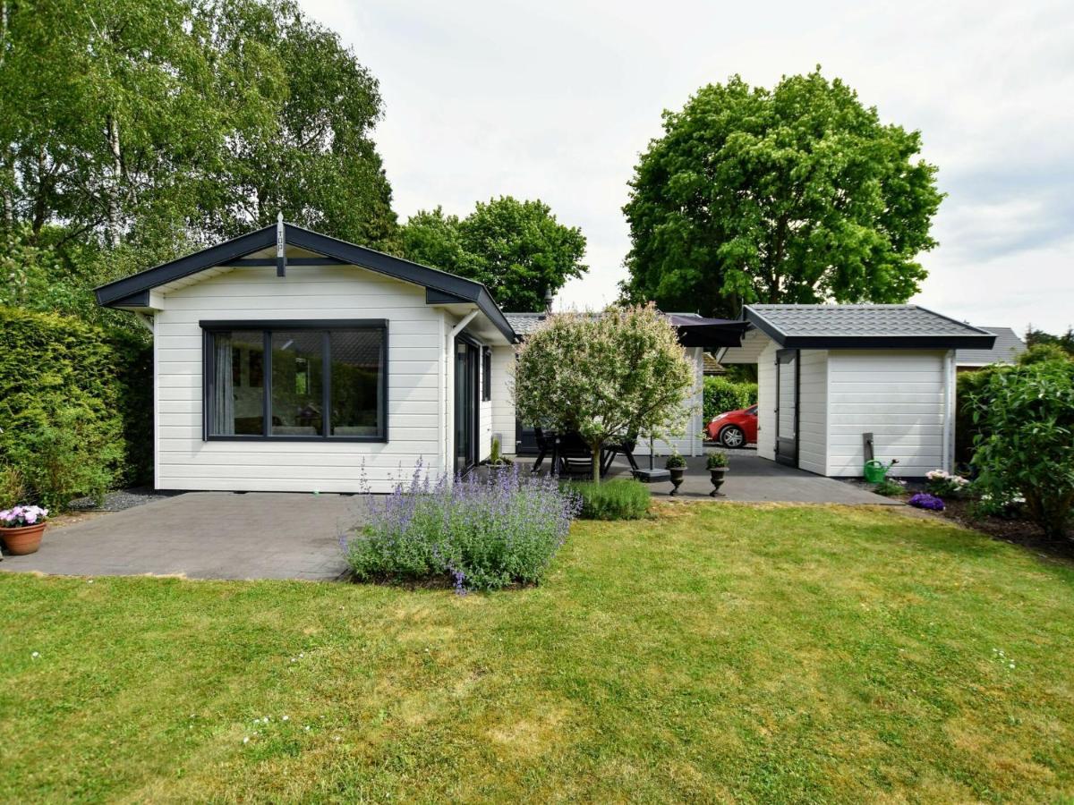 Spacious Chalet In Wolfheze With Garden Exterior foto
