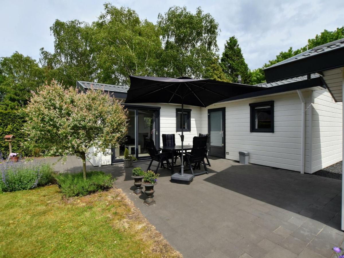 Spacious Chalet In Wolfheze With Garden Exterior foto