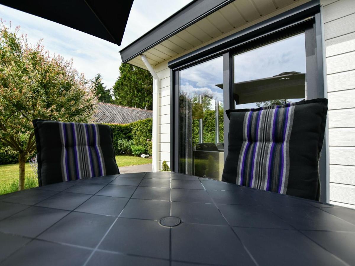 Spacious Chalet In Wolfheze With Garden Exterior foto